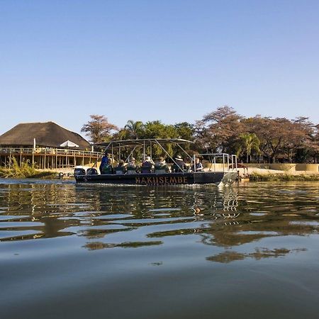 Gondwana Hakusembe River Lodge Rundu Luaran gambar