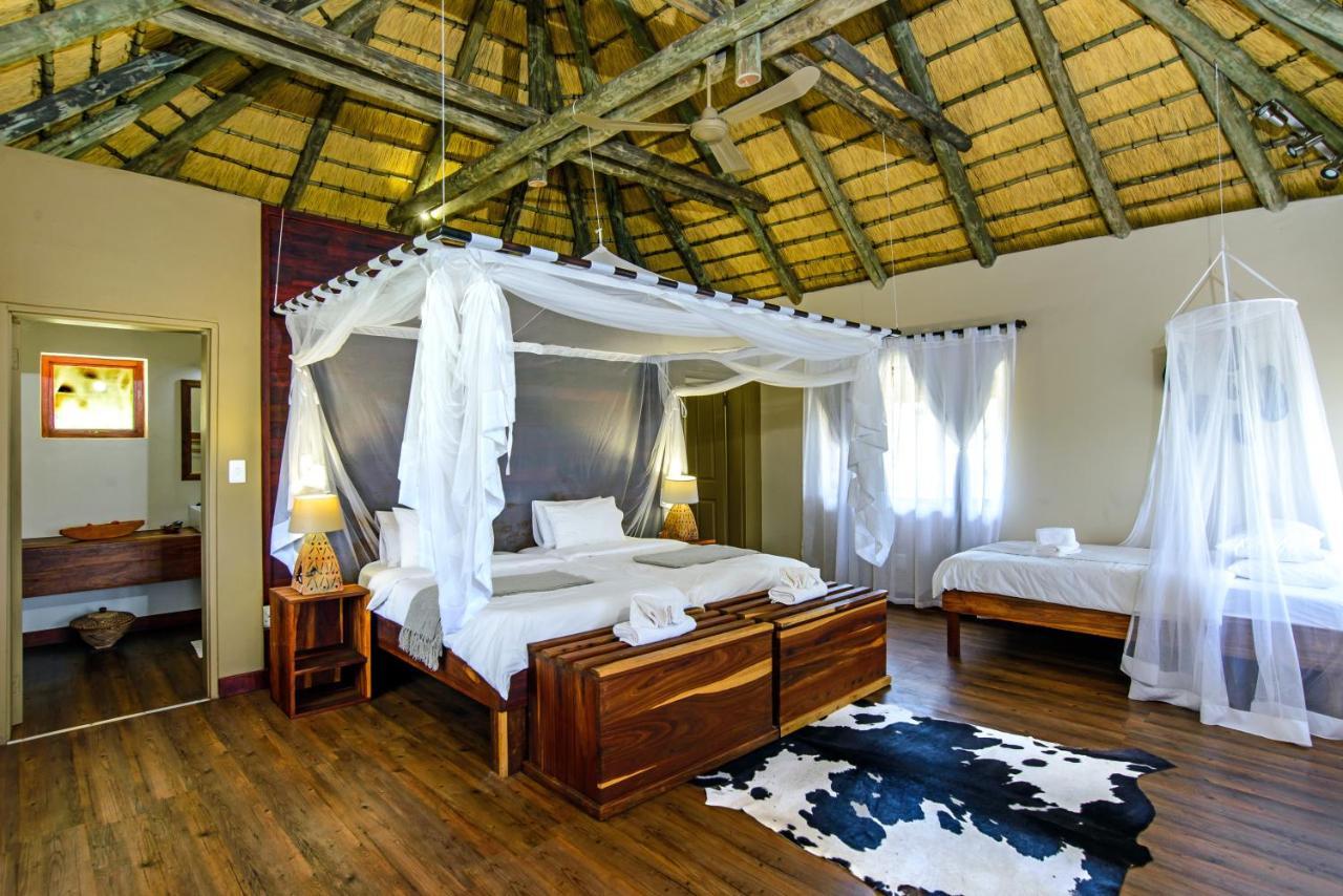 Gondwana Hakusembe River Lodge Rundu Luaran gambar