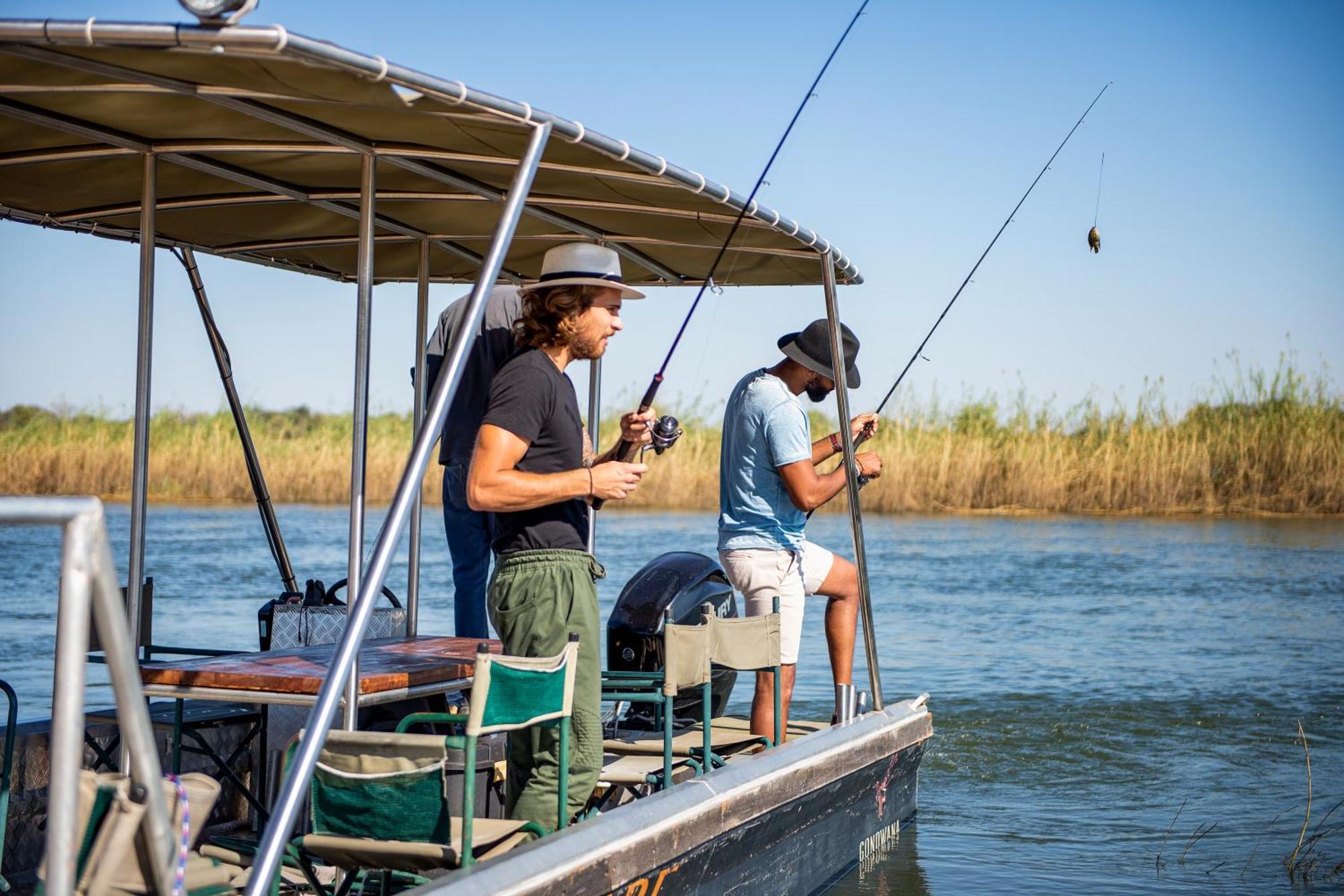 Gondwana Hakusembe River Lodge Rundu Luaran gambar