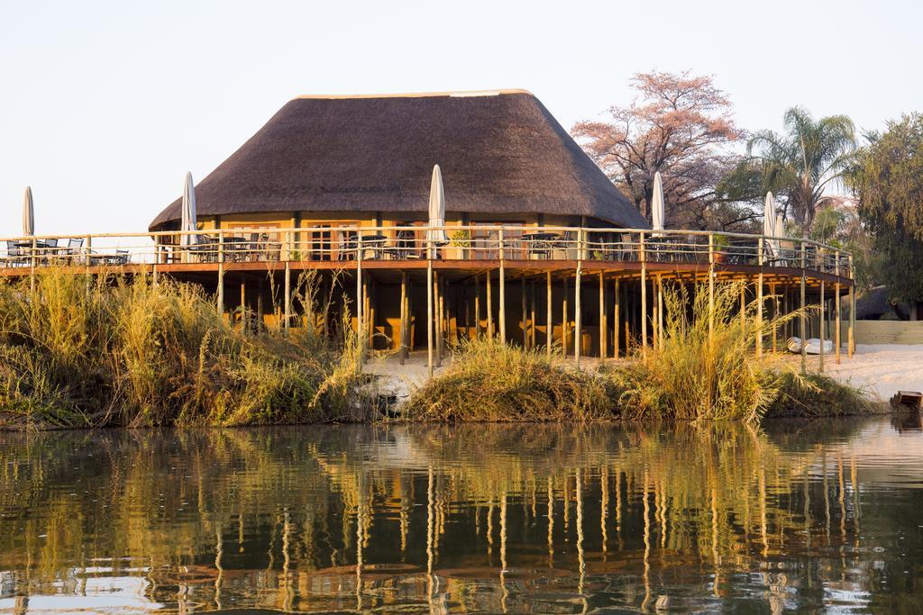 Gondwana Hakusembe River Lodge Rundu Luaran gambar