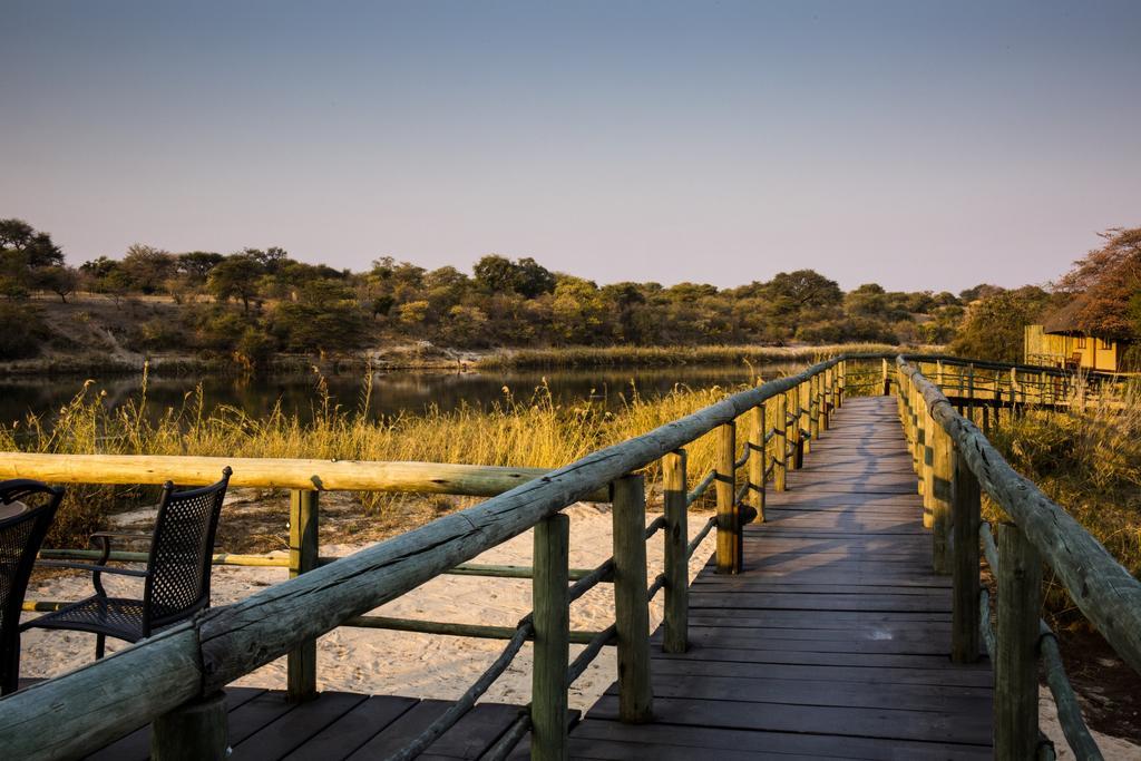 Gondwana Hakusembe River Lodge Rundu Luaran gambar