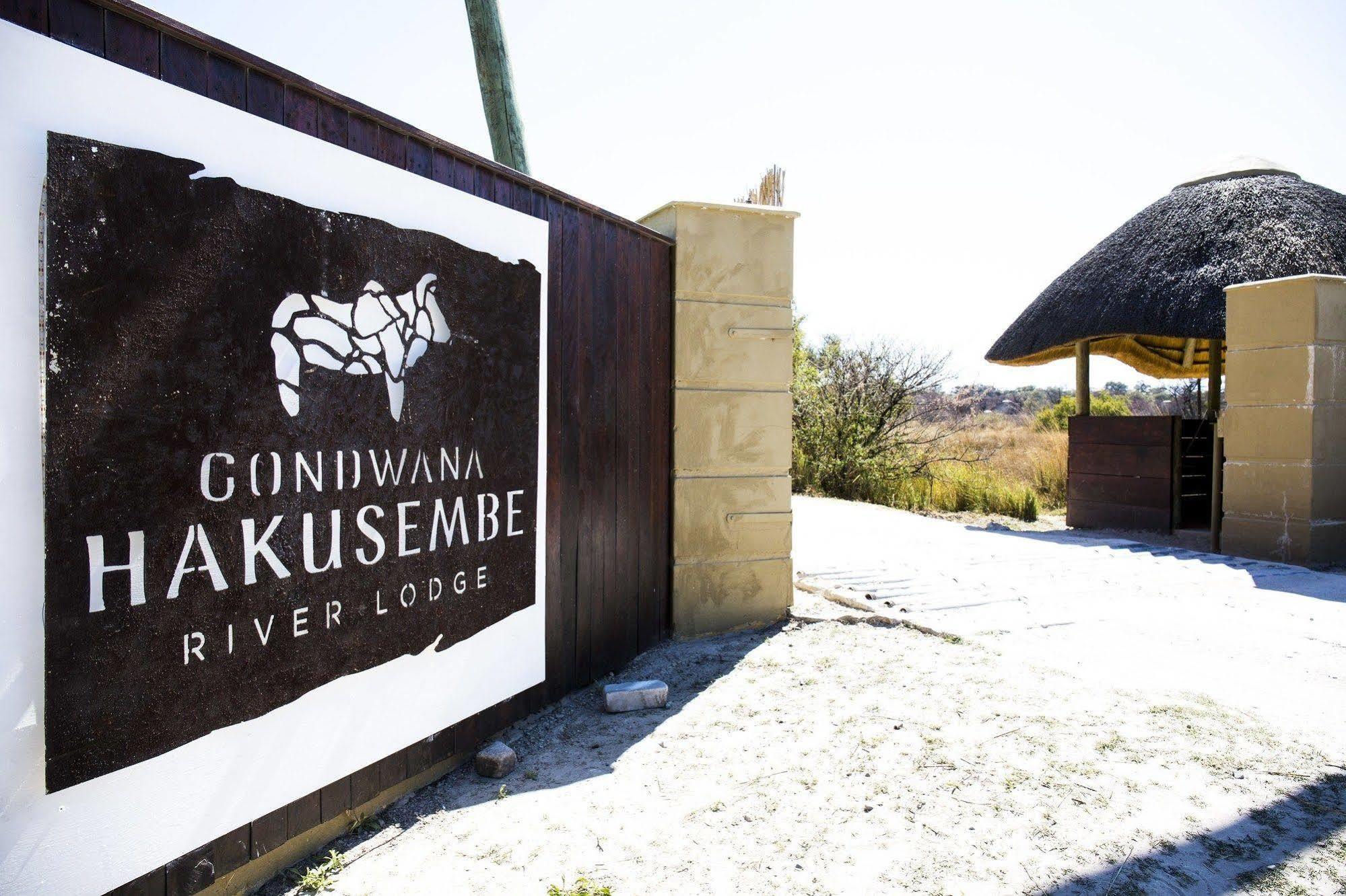 Gondwana Hakusembe River Lodge Rundu Luaran gambar