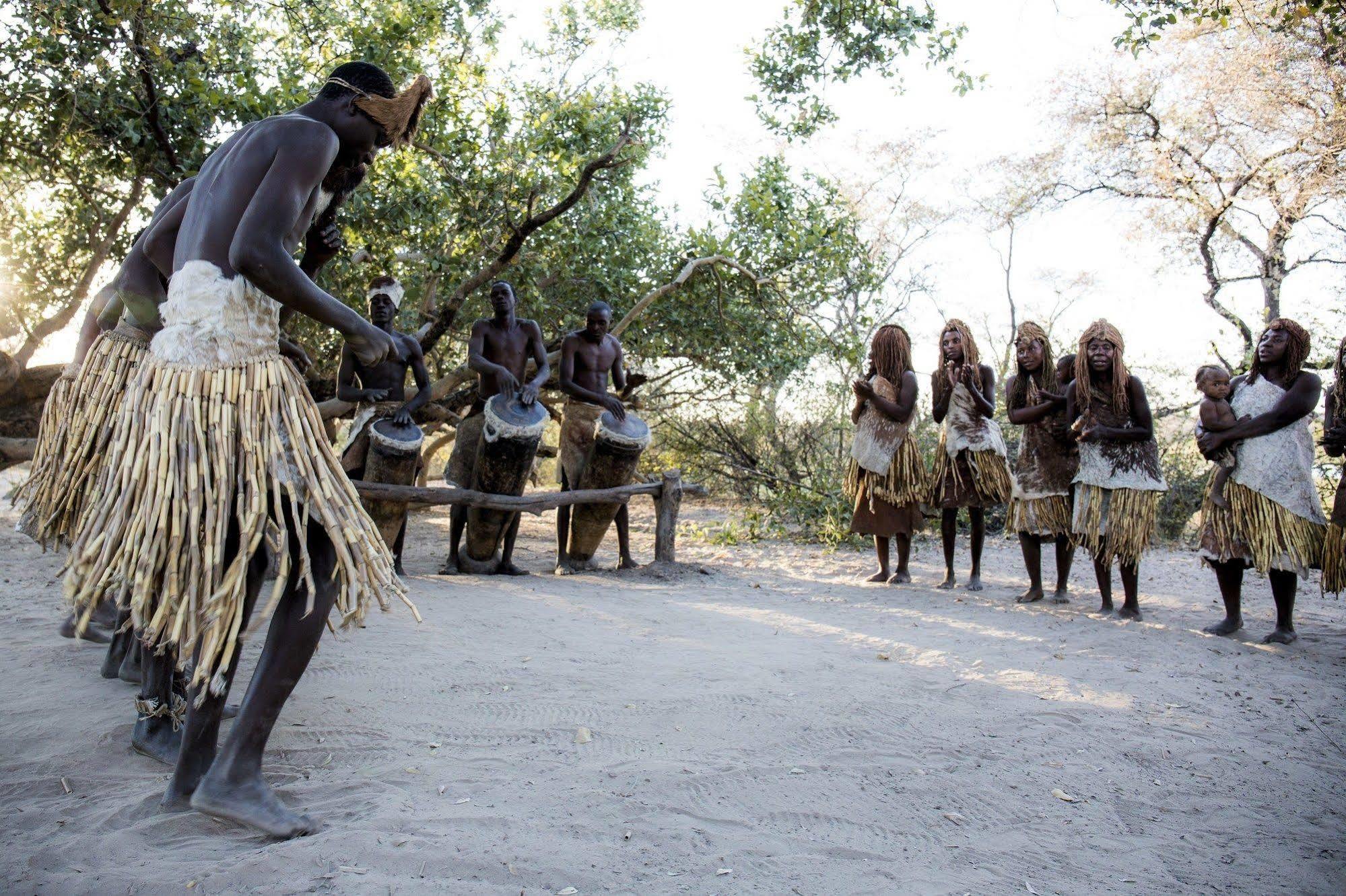 Gondwana Hakusembe River Lodge Rundu Luaran gambar