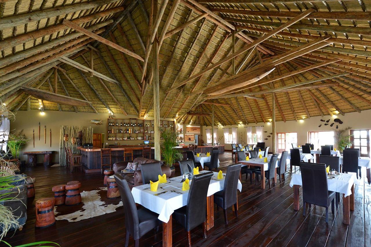 Gondwana Hakusembe River Lodge Rundu Luaran gambar