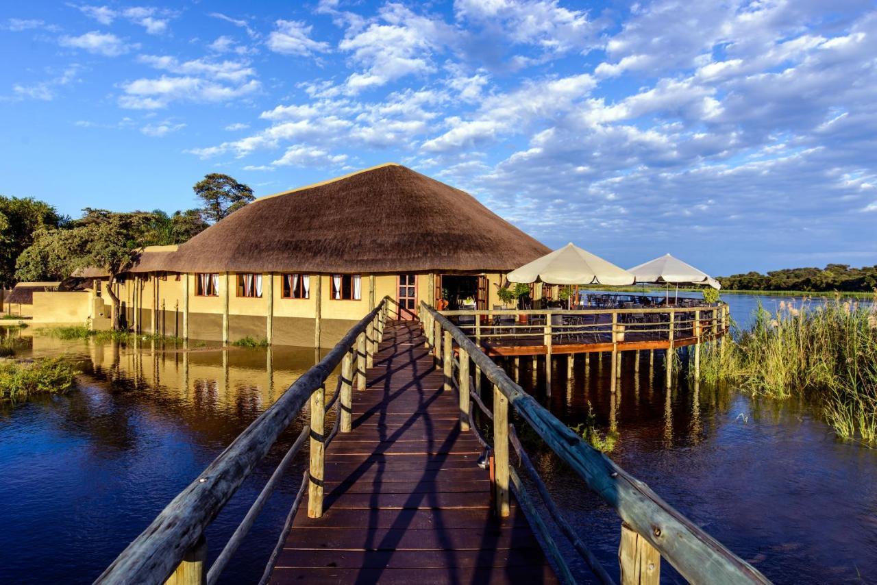 Gondwana Hakusembe River Lodge Rundu Luaran gambar